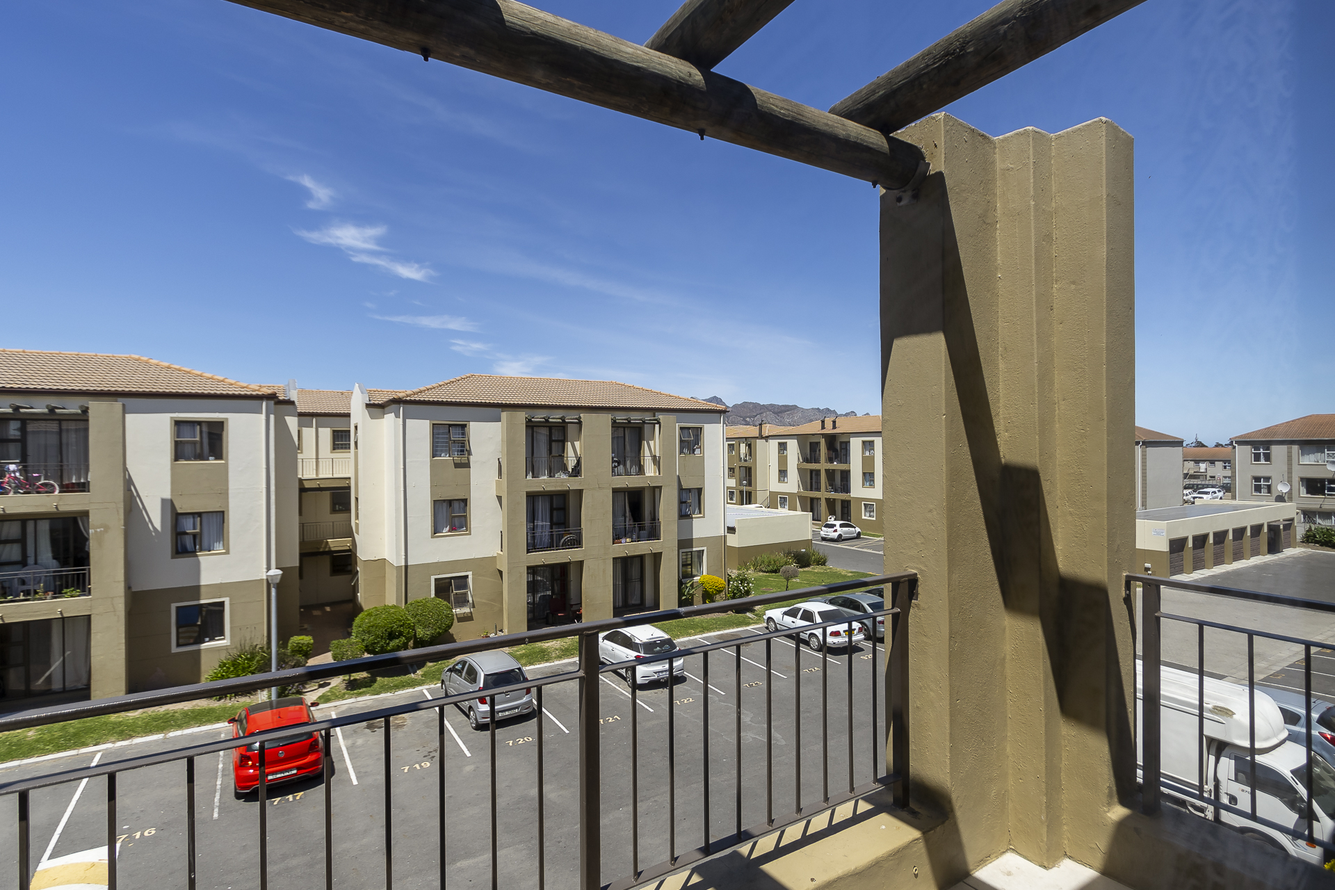 1 Bedroom Property for Sale in Guldenland Western Cape